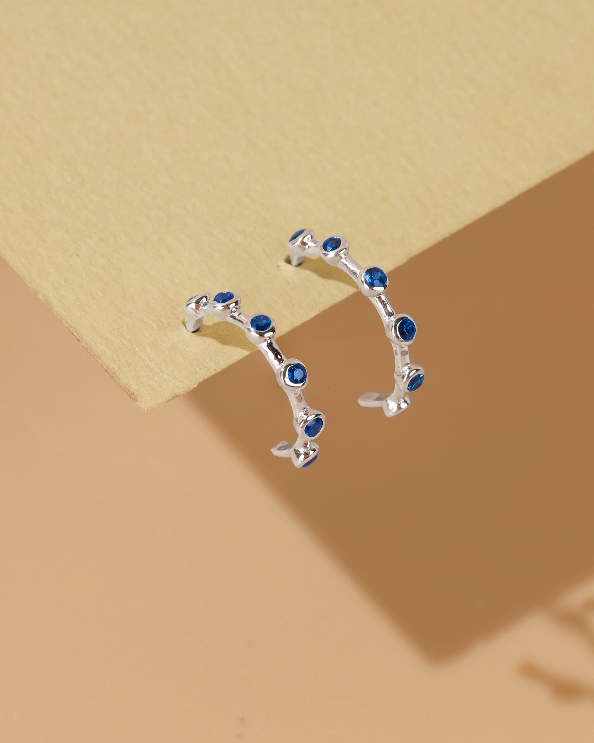 14k White Gold Blue Sapphire Gemstone Hoops tiramisuusa