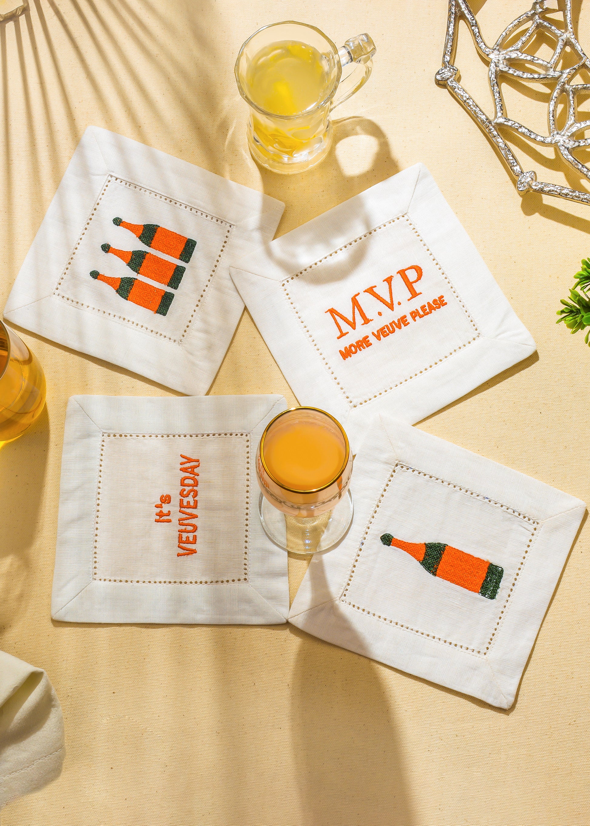 Champagne Soirée Embroidered Cocktail Napkins tiramisuusa