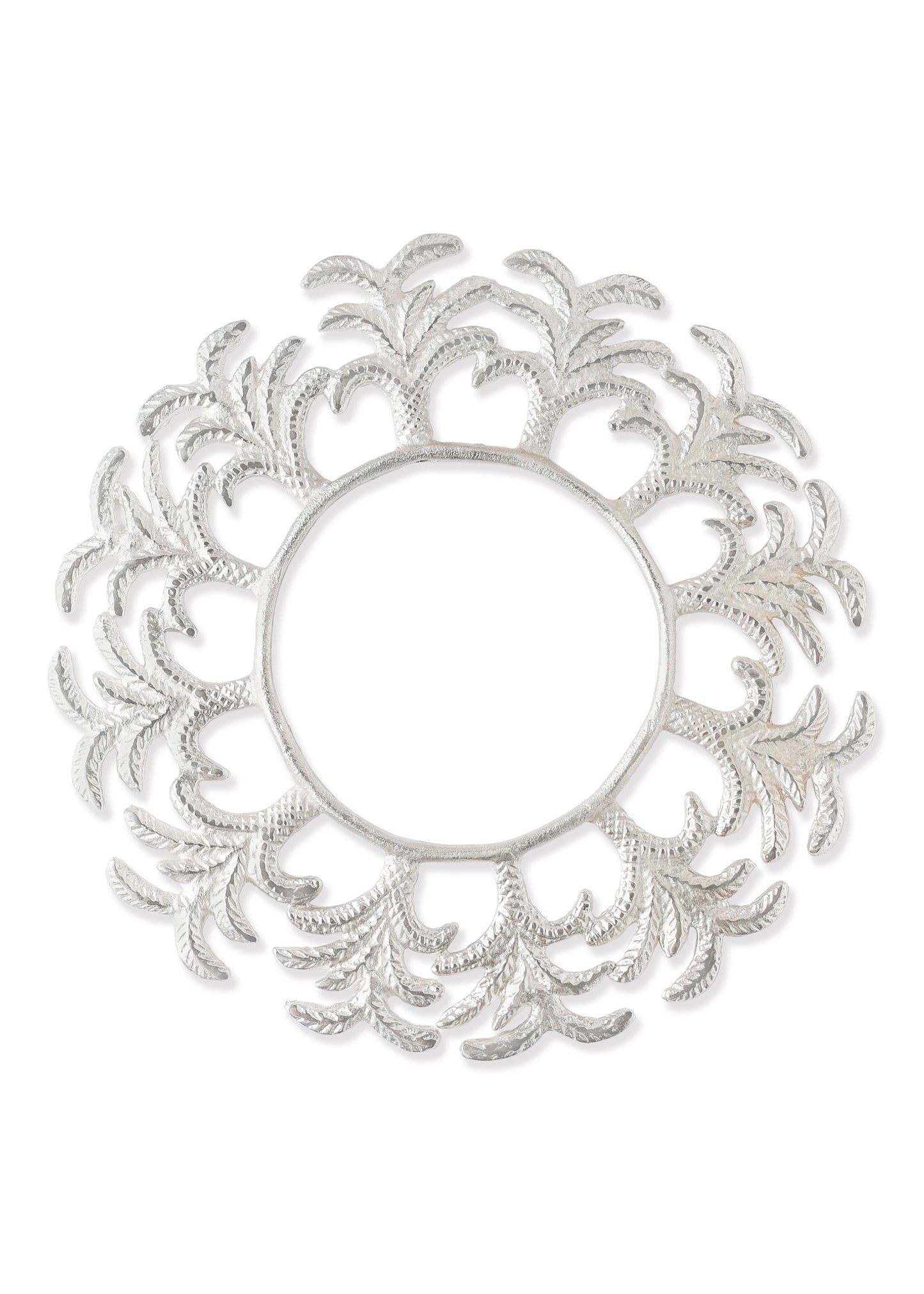 Gilded Palm Leaf Silver Aluminum Charger Plate – 13"