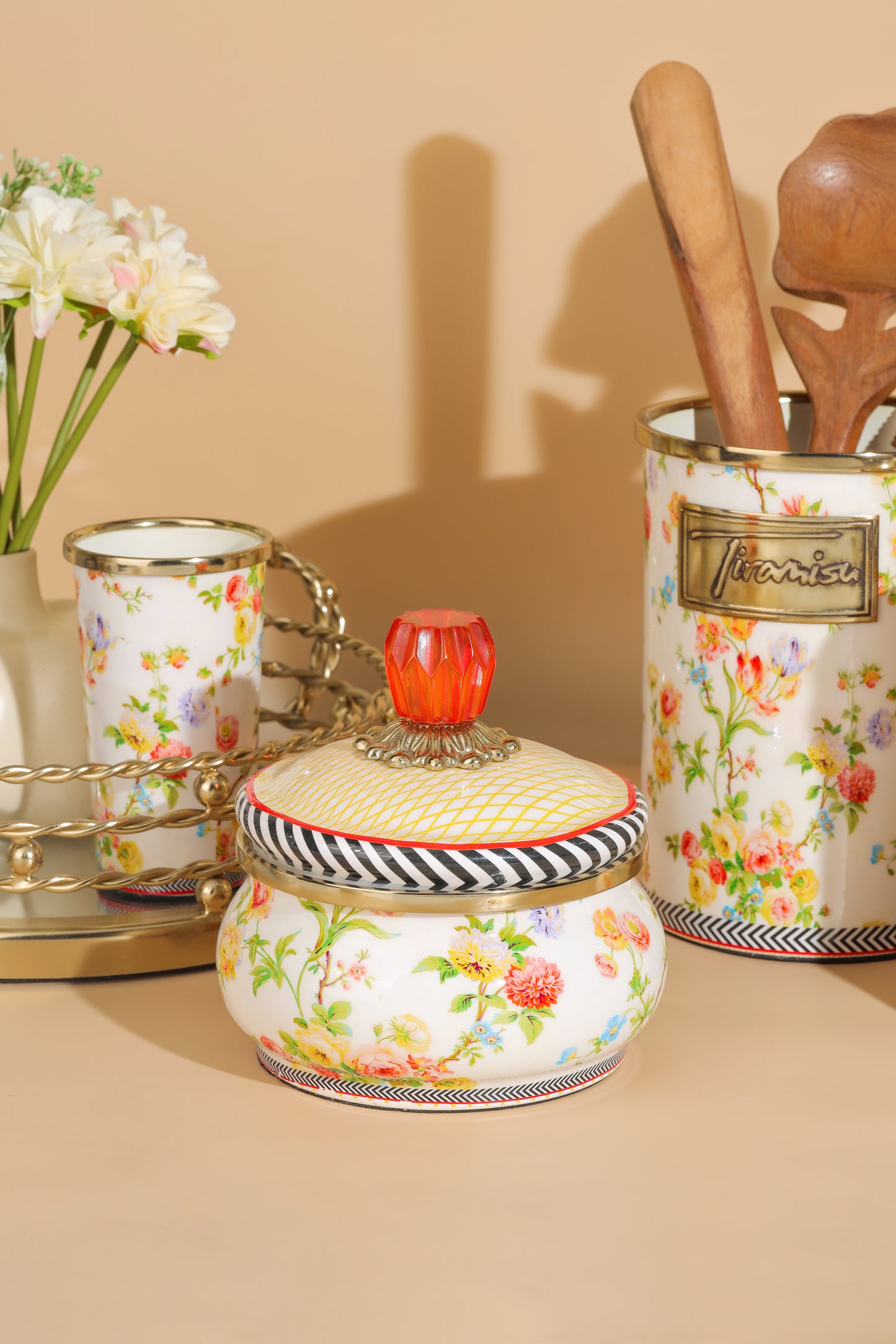 Tiramisu Floral Garden Decorative Storage Pot with Lid