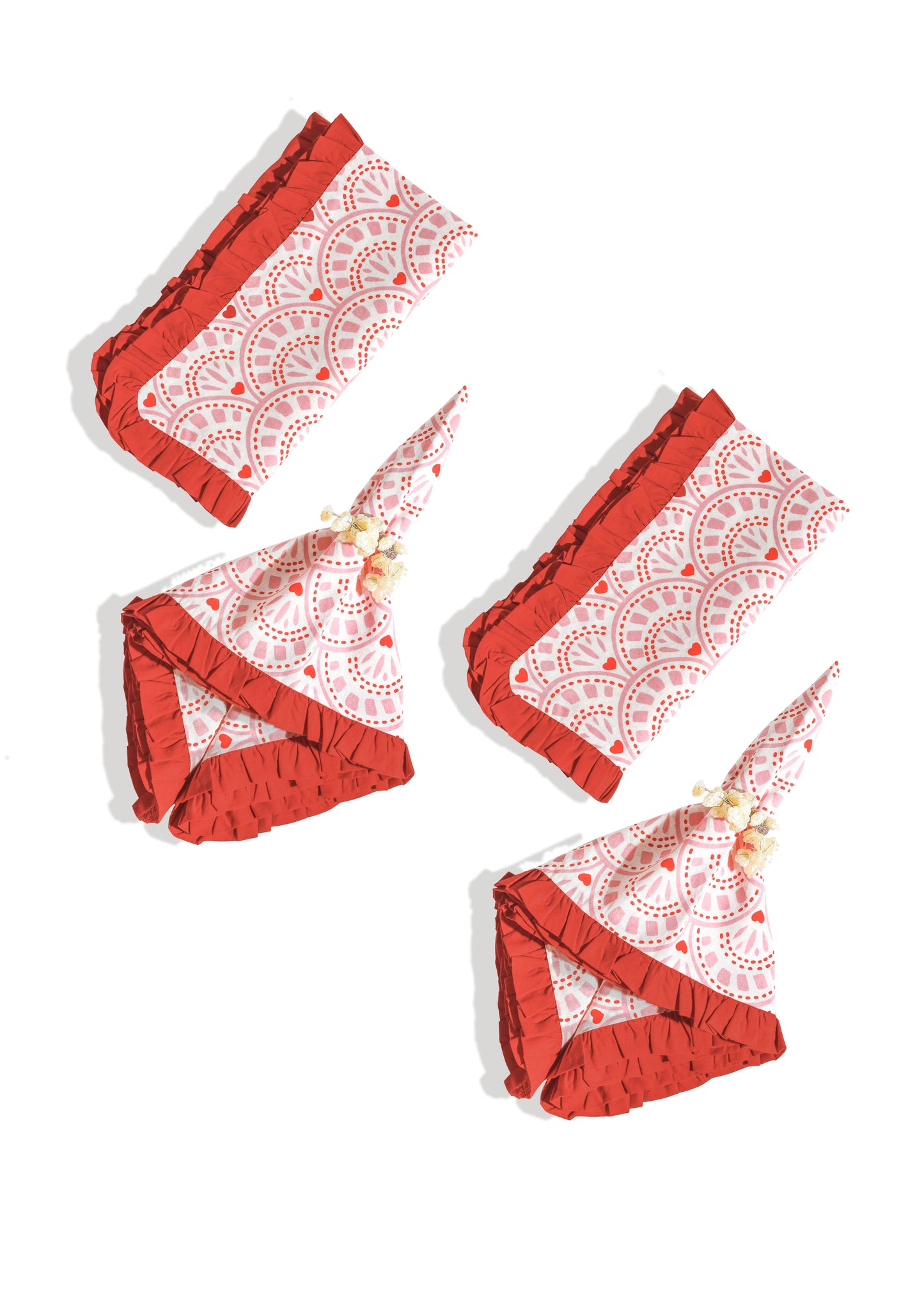 Romantic Scallop Ruffle Border Napkins (Set of 4)