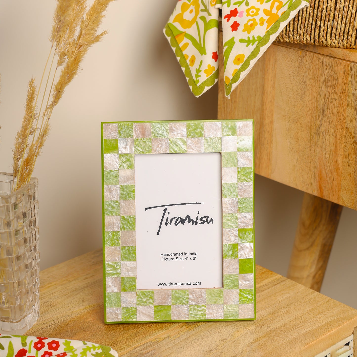 Green Resin Checks Pattern Picture Frame