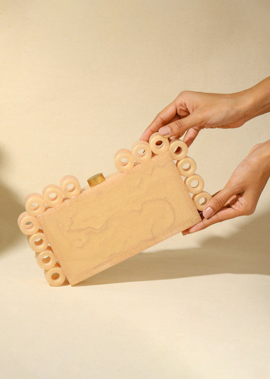 Tiramisu Orbital Glam Minaudiere tiramisuusa