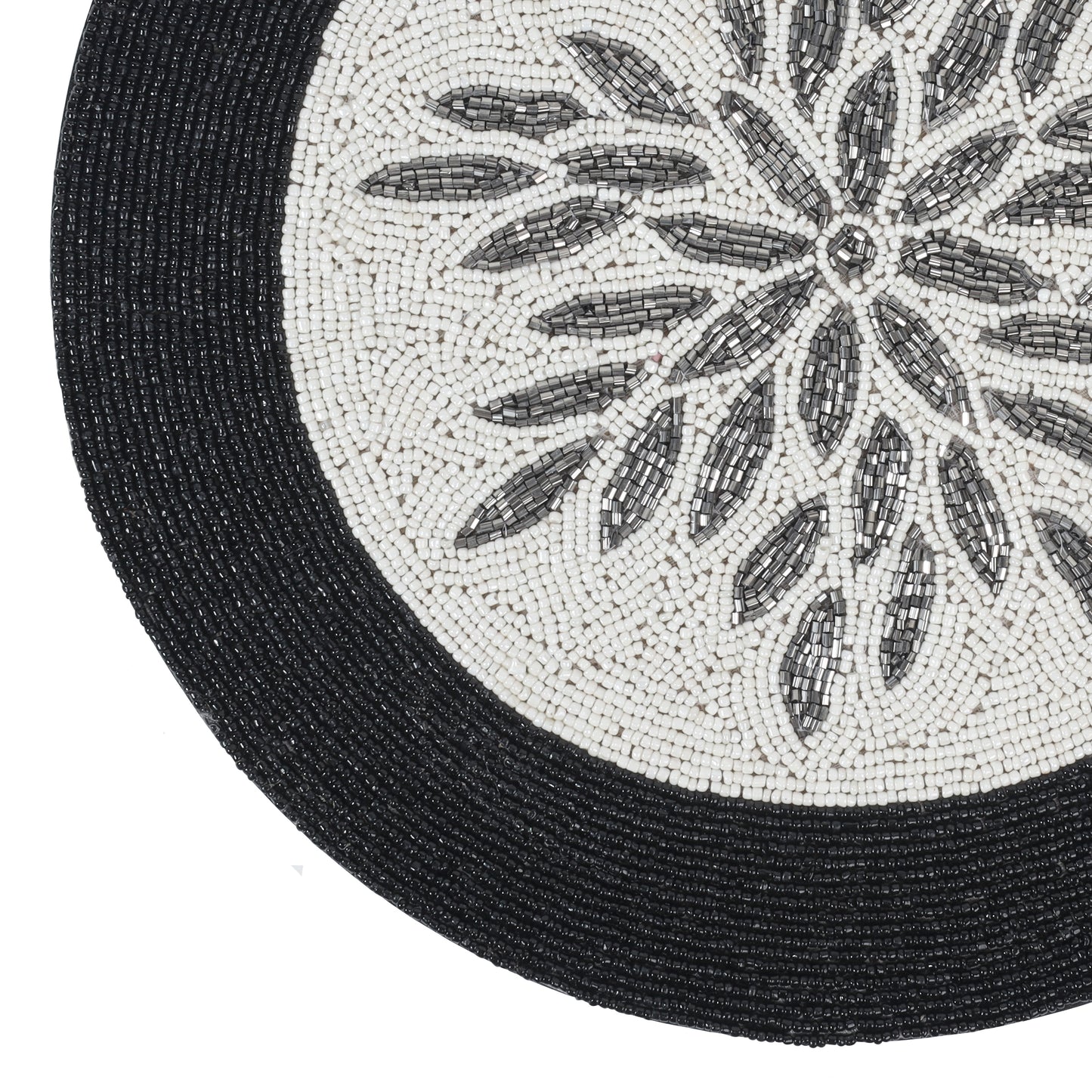 Silver Topped Beaded Placemat tiramisuusa