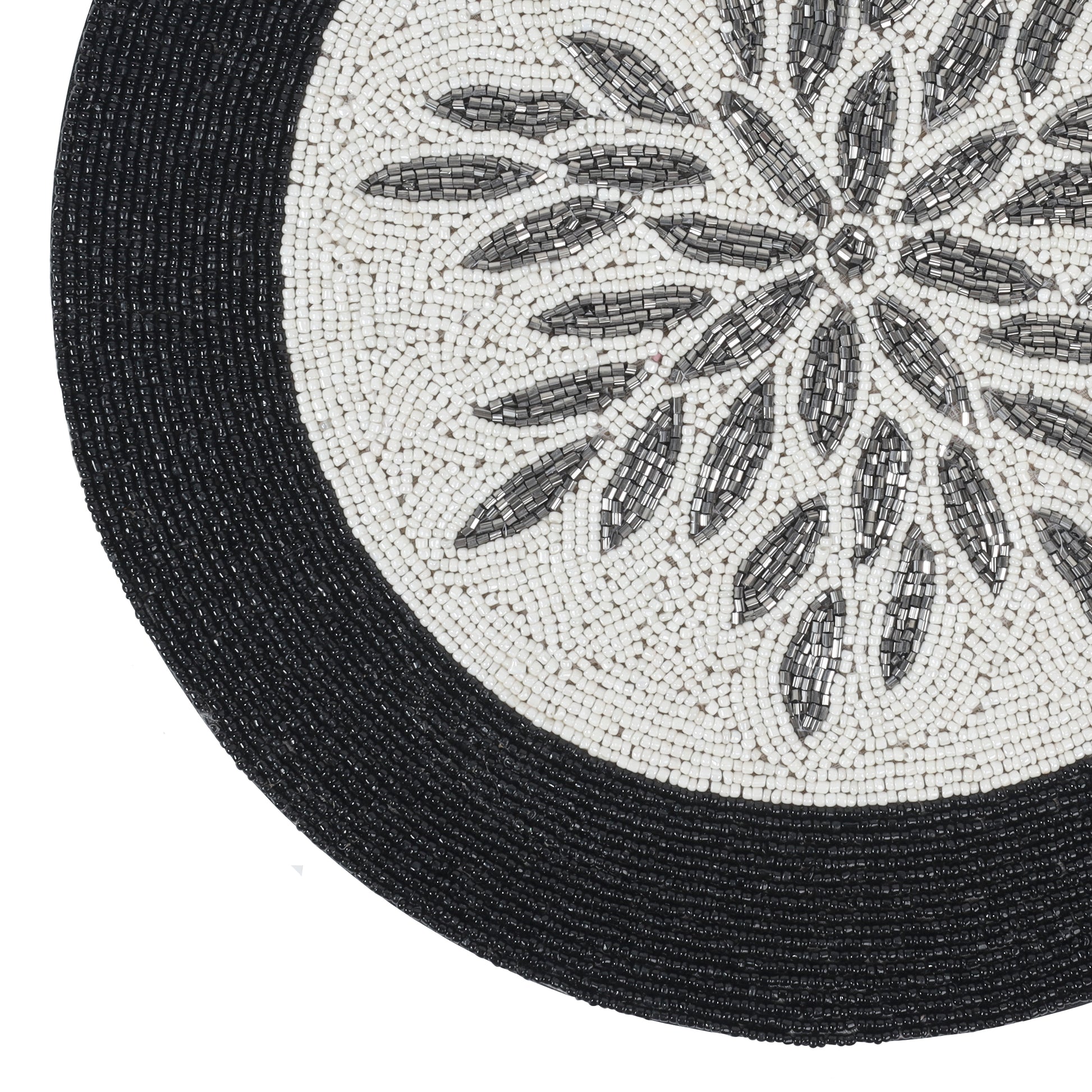 Silver Topped Beaded Placemat tiramisuusa