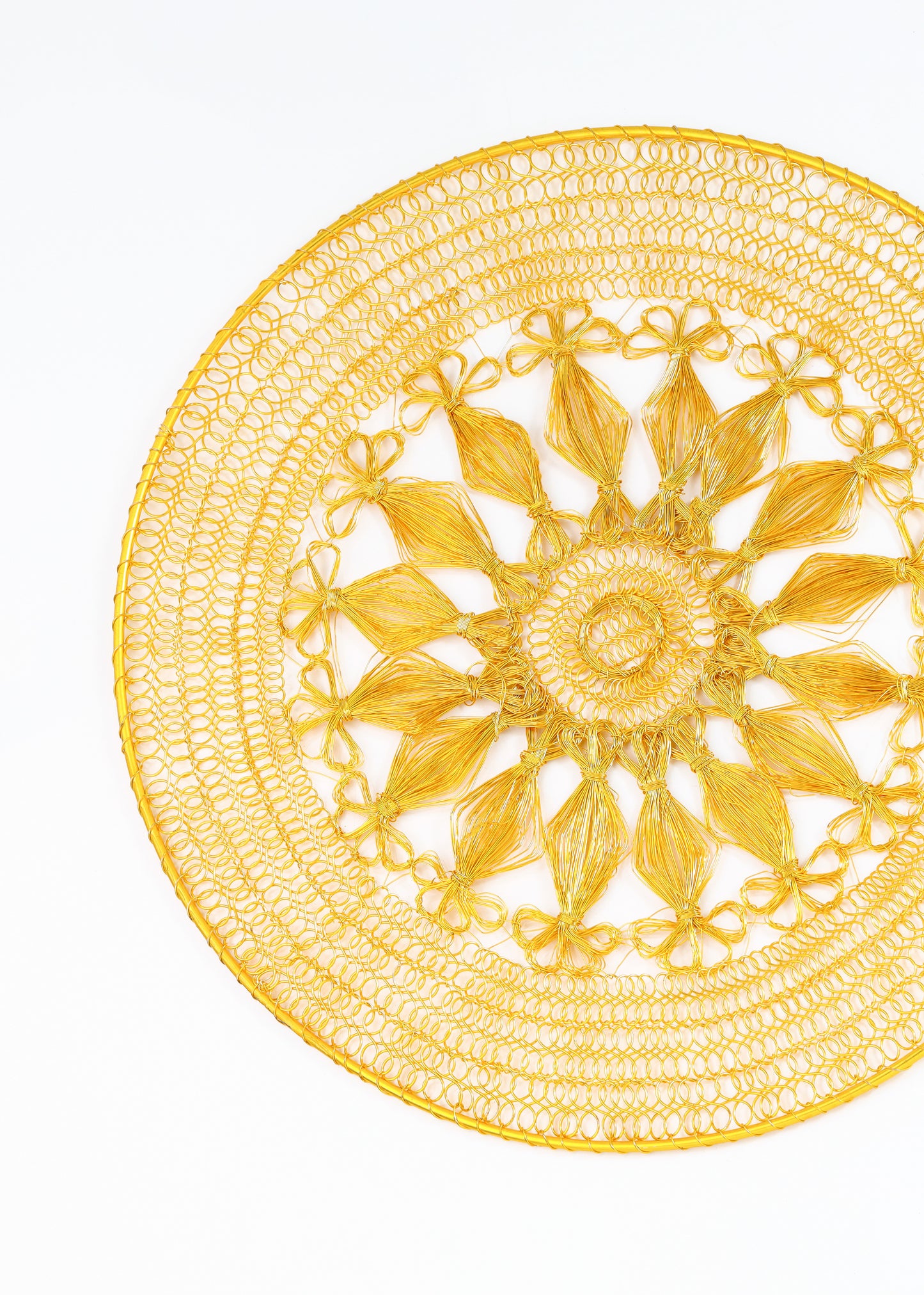 Sunburst Petal Weave Metal Placemat