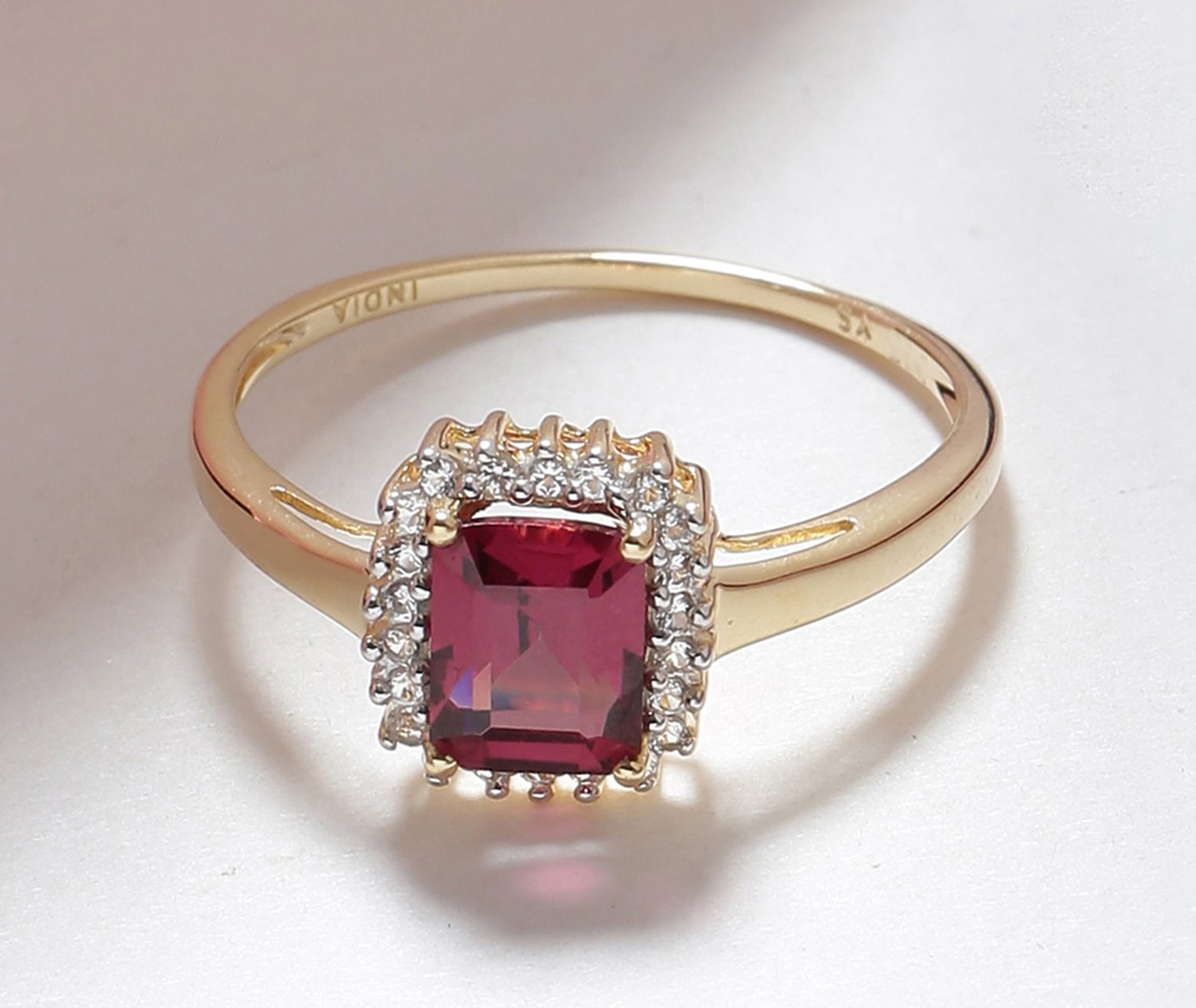 Tiramisu 1.22 ct Rhodolite Garnet White Topaz Solid 10k Yellow Gold Ring tiramisu