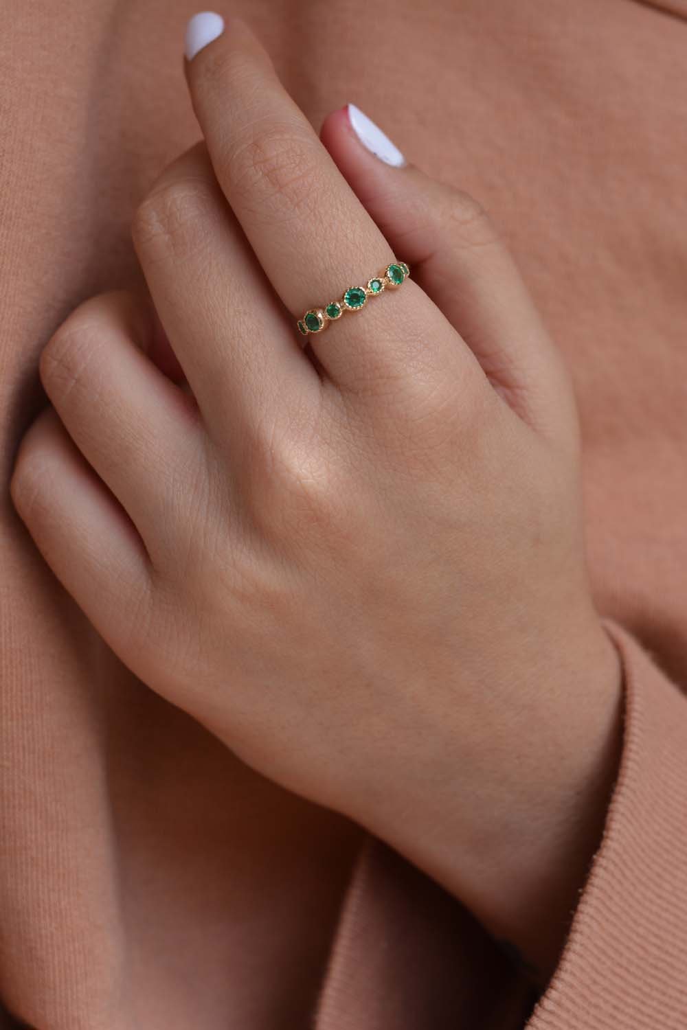 Tiramisu 0.45 ct Green Emerald Solid 14k Yellow Gold Eternity Band Ring