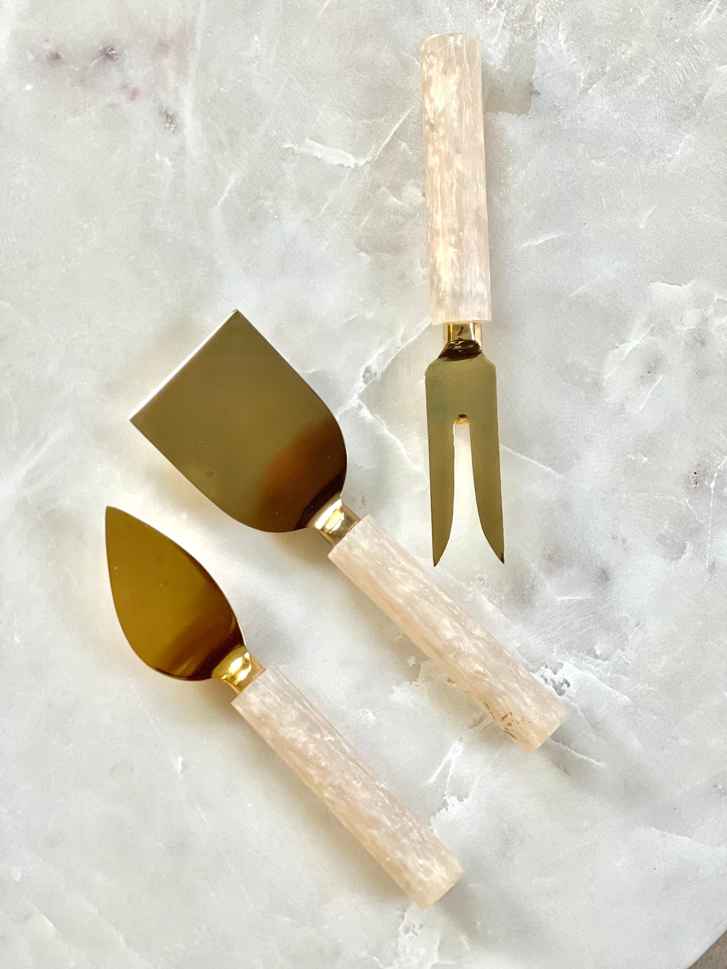Ivory Resin & Steel Cheese Tools tiramisuusa