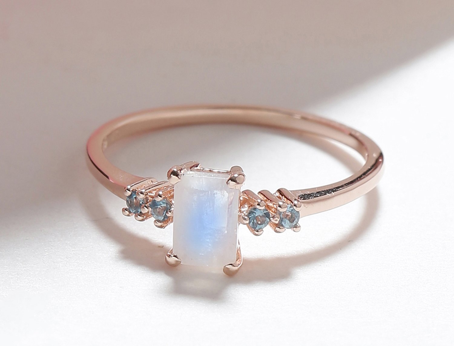 Tiramisu 0.62 Ct Moonstone London Blue Topaz Solid 10k Rose Gold Ring tiramisu