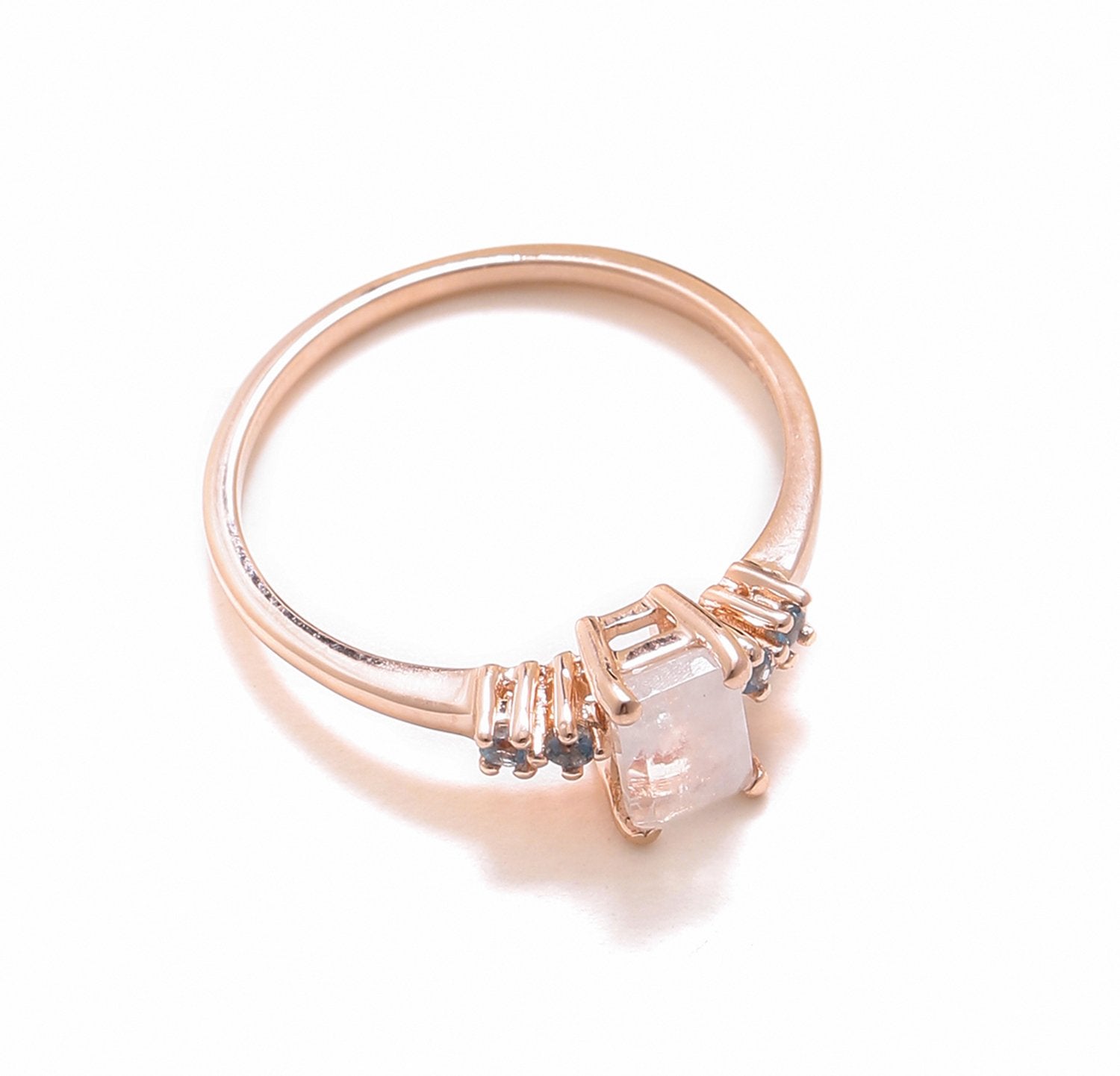 Tiramisu 0.62 Ct Moonstone London Blue Topaz Solid 10k Rose Gold Ring tiramisu