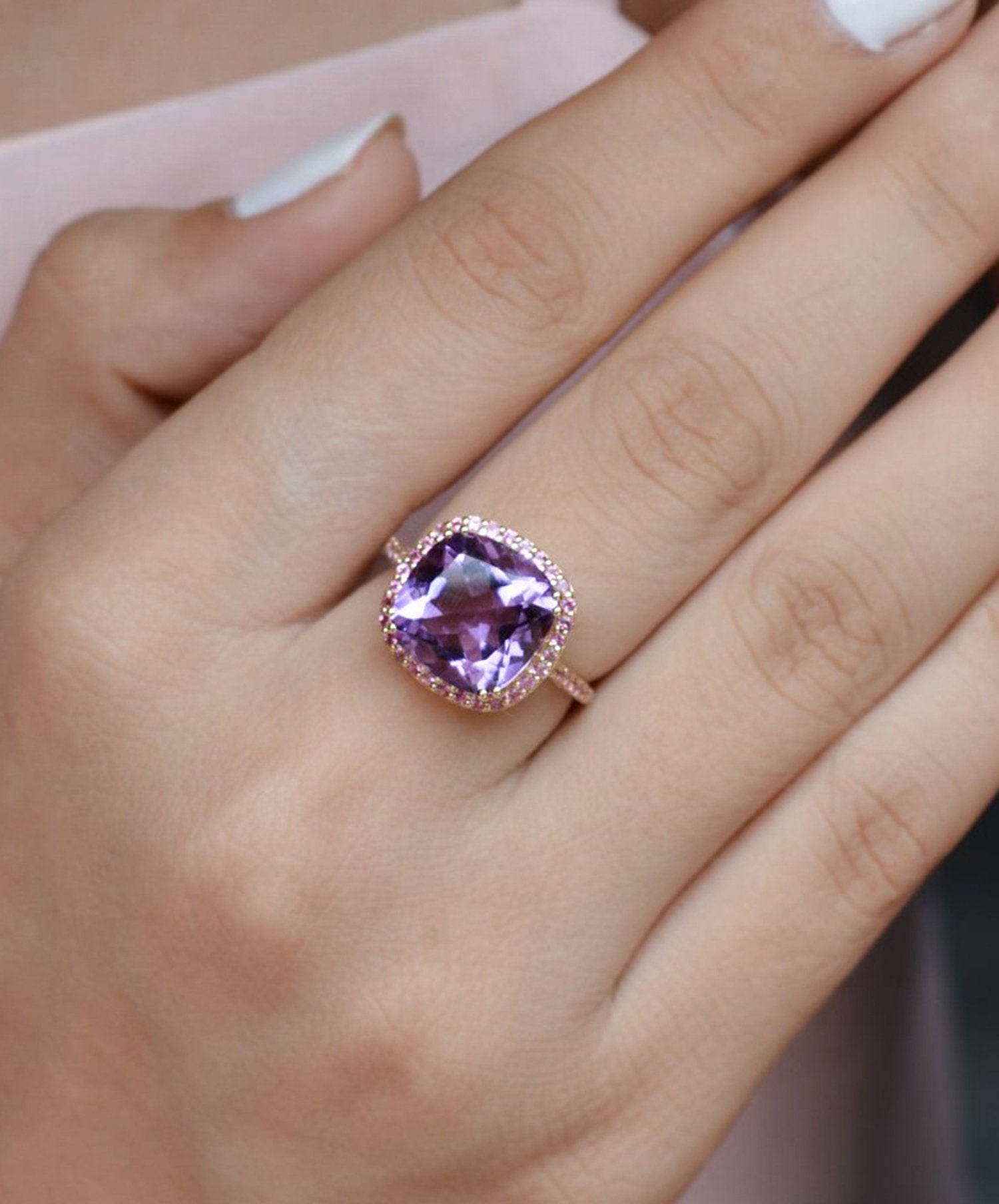 Tiramisu Solid 14k Yellow Gold Amethyst Ring (6.98 ct) tiramisu