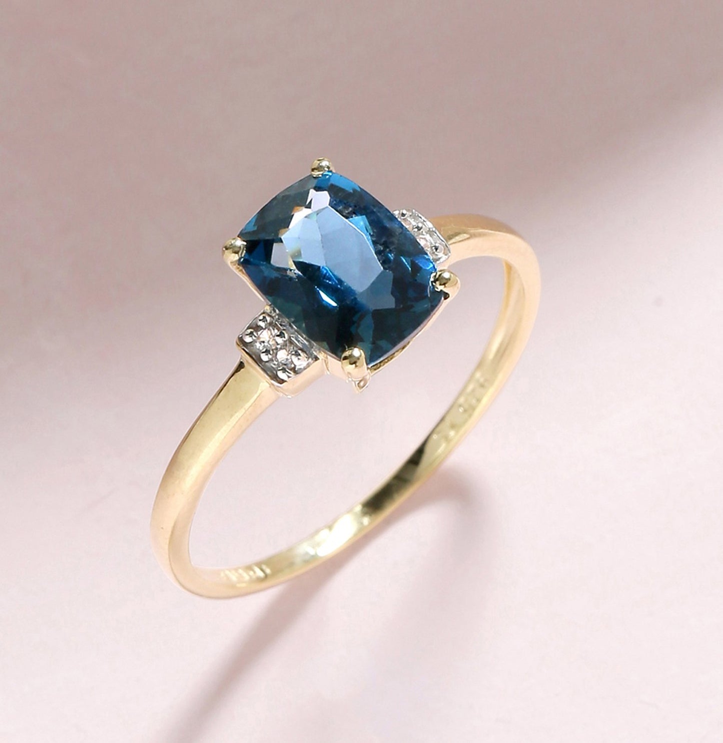 Tiramisu 1.62 Ct London Blue Topaz Solid 10k Yellow Gold Ring tiramisu