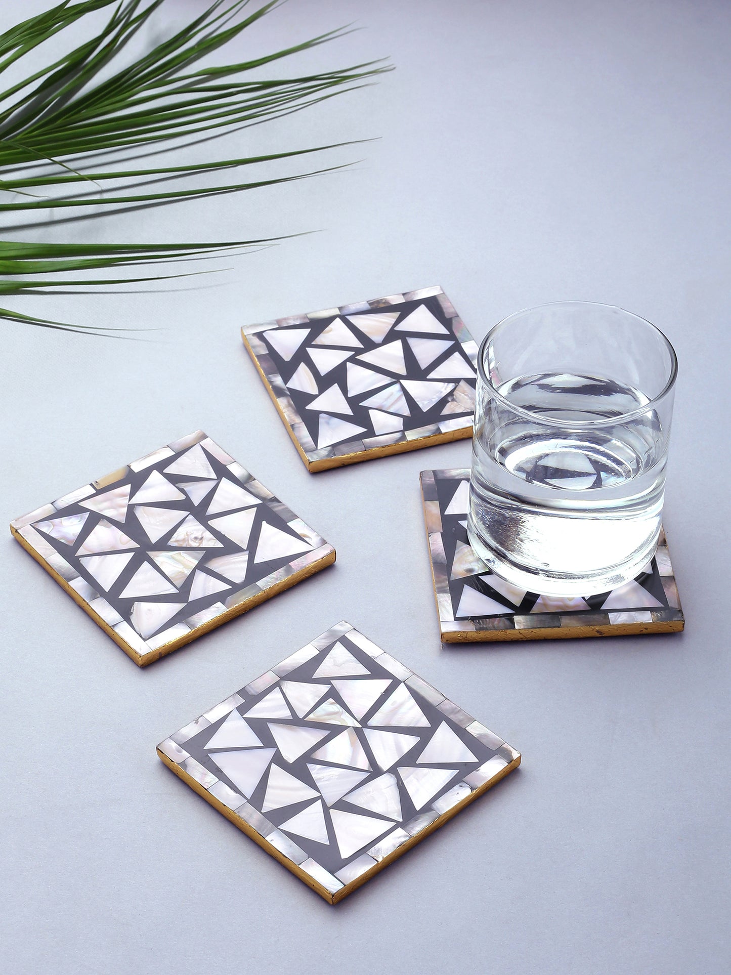 Mother of Pearl Coaster Triangle Pattern- Set Of 4 tiramisuusa