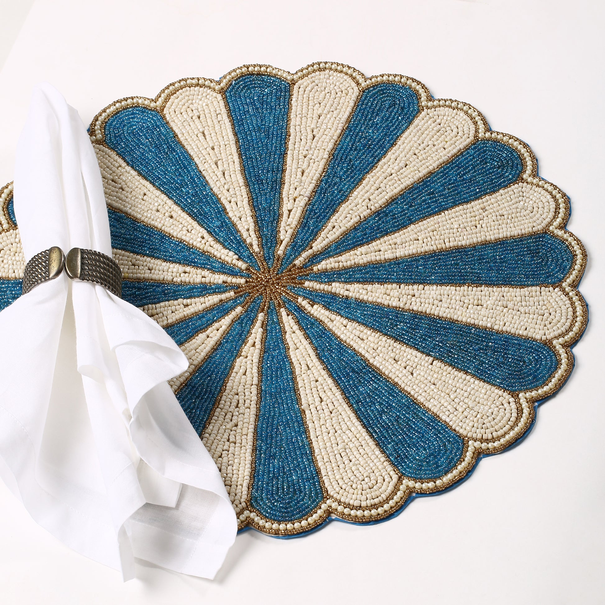 Blue Scalloped Beaded Placemat tiramisuusa