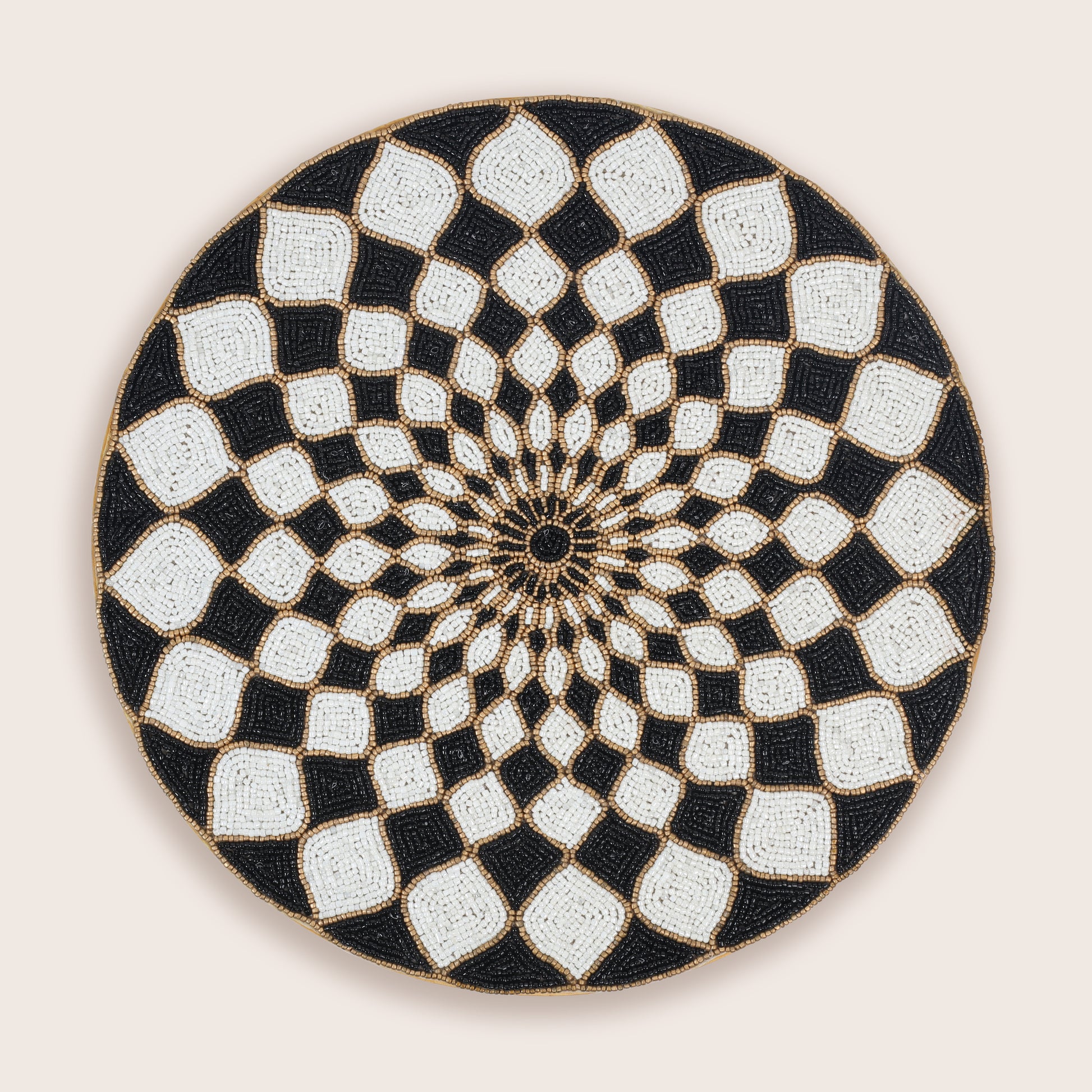 Victoria Beaded Placemat tiramisuusa