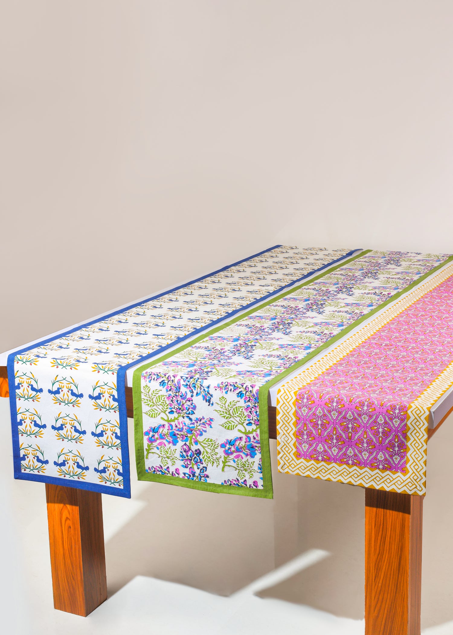 Table runners, affordable price, premium quality, bestseller,