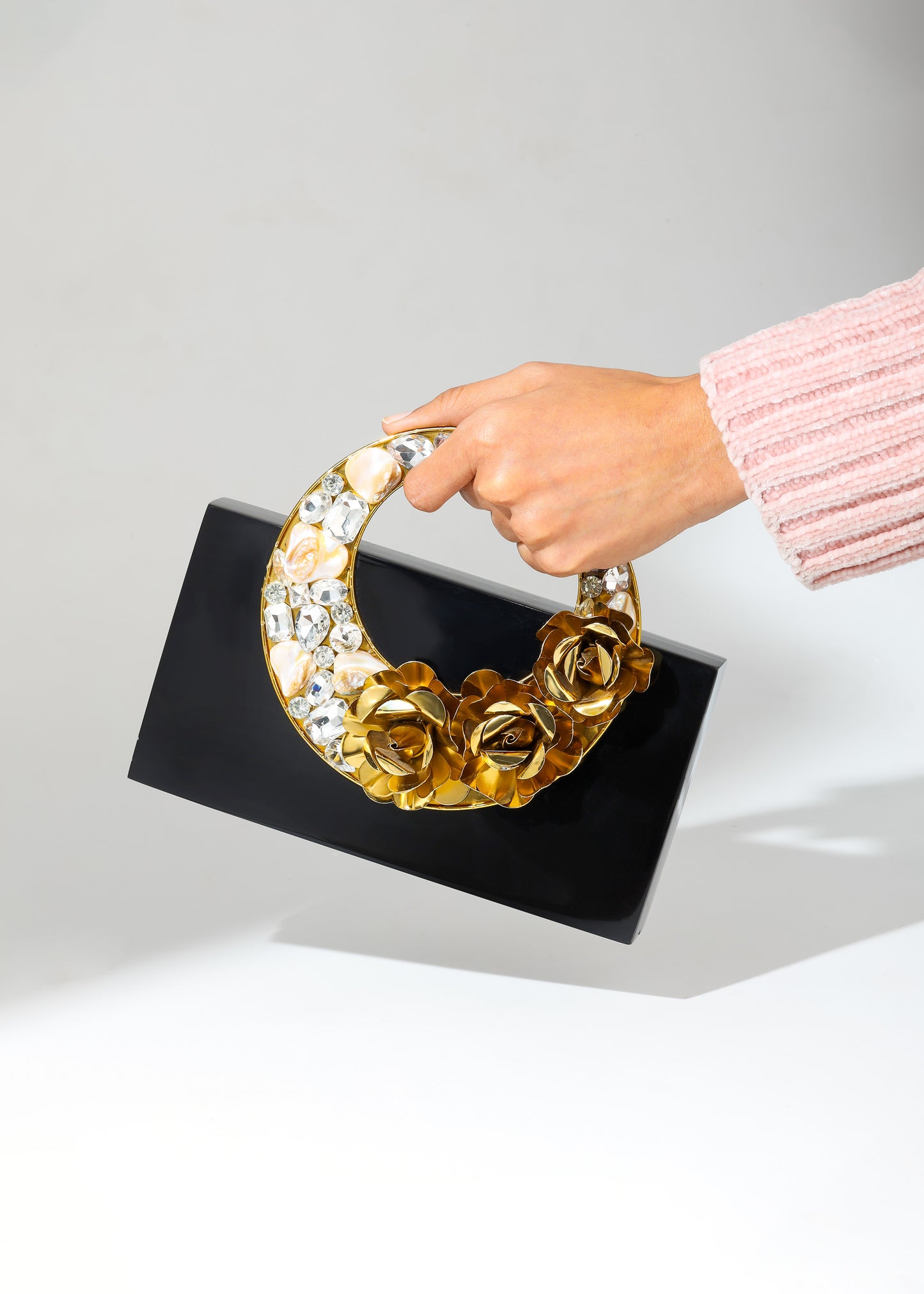 Tiramisu Blossom Circle Minaudiere