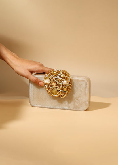 Tiramisu Golden Mesh Minaudiere
