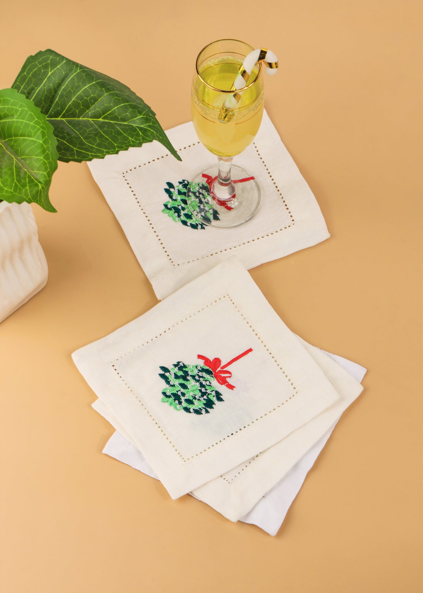 Christmas Wreath Cocktail Napkins tiramisuusa