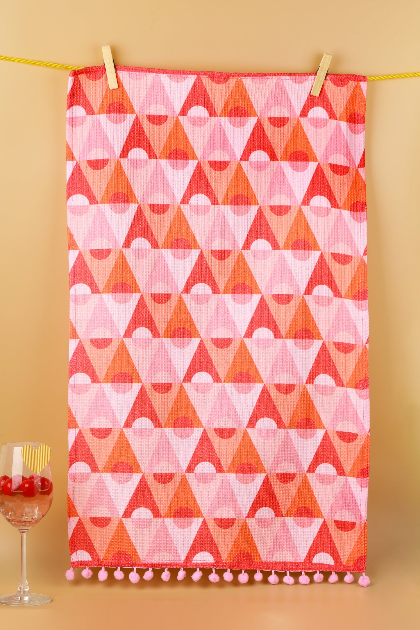 Bright Geometric Pom-Pom Towel Set