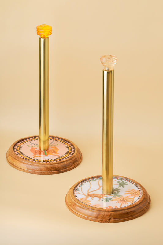 Savannah Blush Enamel Paper Towel Holder