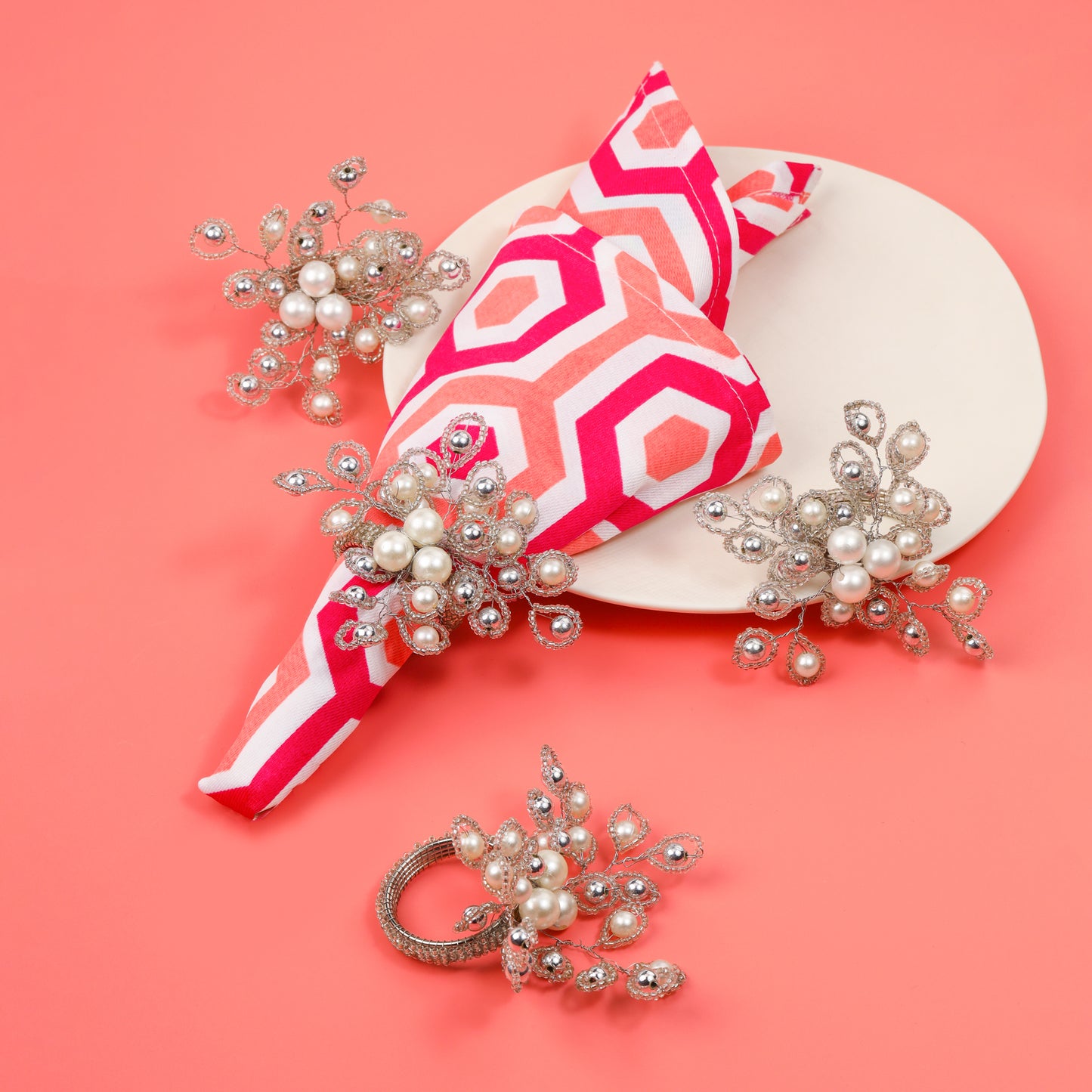 Arctic Halo Pearl & Silver Napkin Rings (Set of 4)