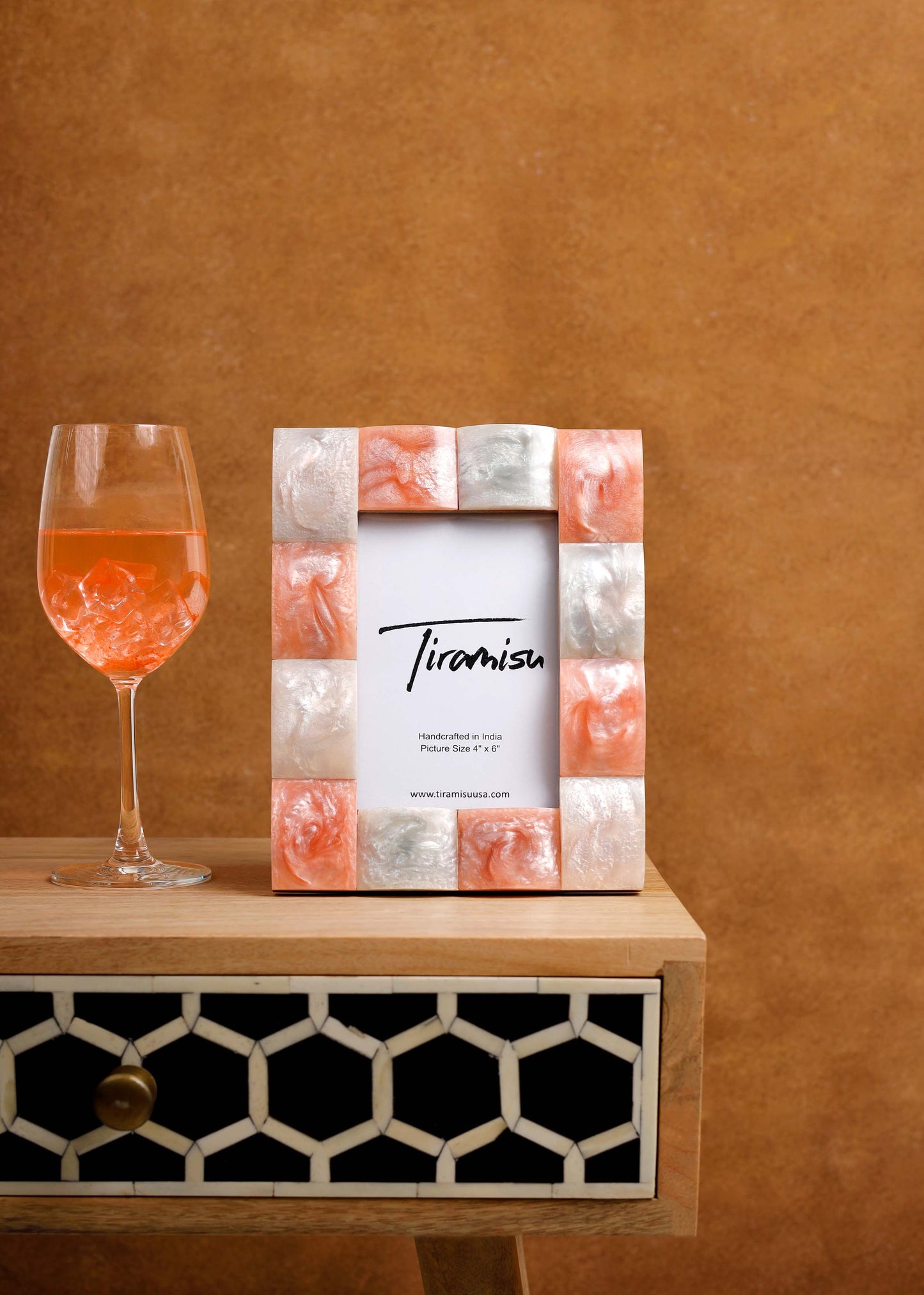 Blush Pearl Mosaic Resin Photo Frame