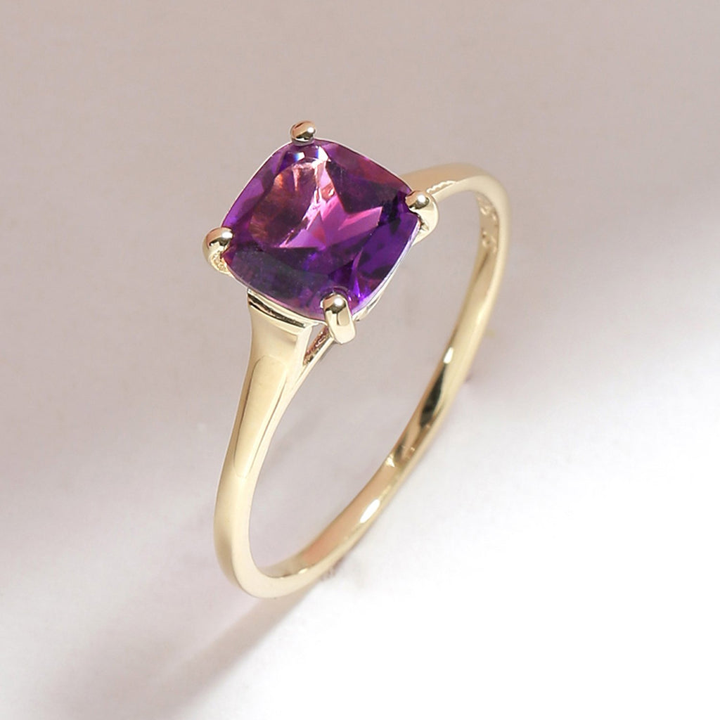 Tiramisu 1.64 Ct. Purple African Amethyst Solid 10K Yellow Gold Solitaire Ring