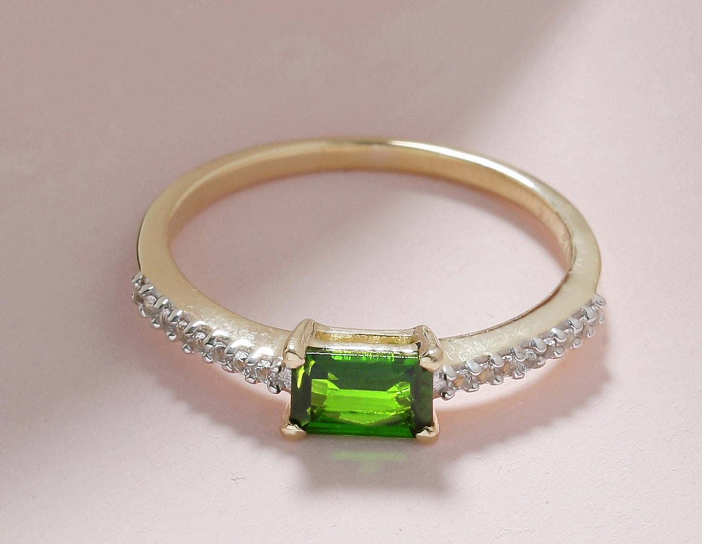 Tiramisu 0.68 Ct Chrome Diopside Solid 10k Yellow Gold Ring Jewelry