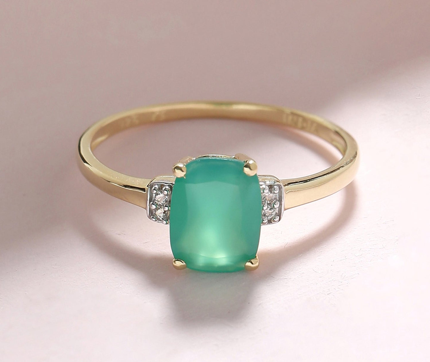 Tiramisu 1.32 Ct Green Onyx White Topaz Solid 10k Yellow Gold Ring
