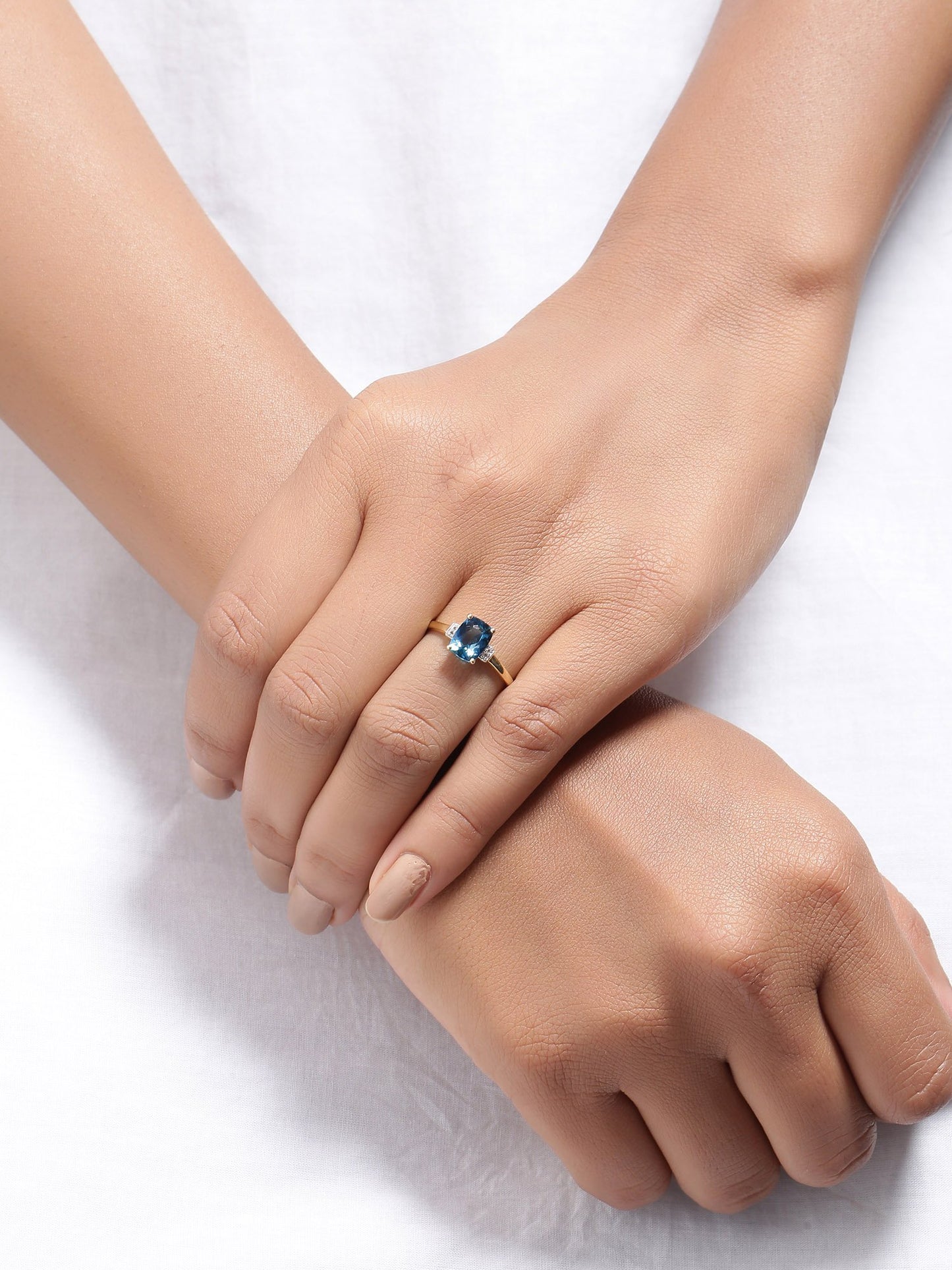 Tiramisu 1.62 Ct London Blue Topaz Solid 10k Yellow Gold Ring