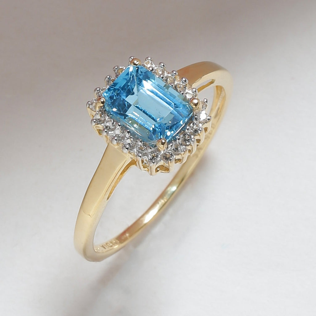 Tiramisu 1.22 ct Swiss Blue Topaz Solid 10k Yellow Gold Ring
