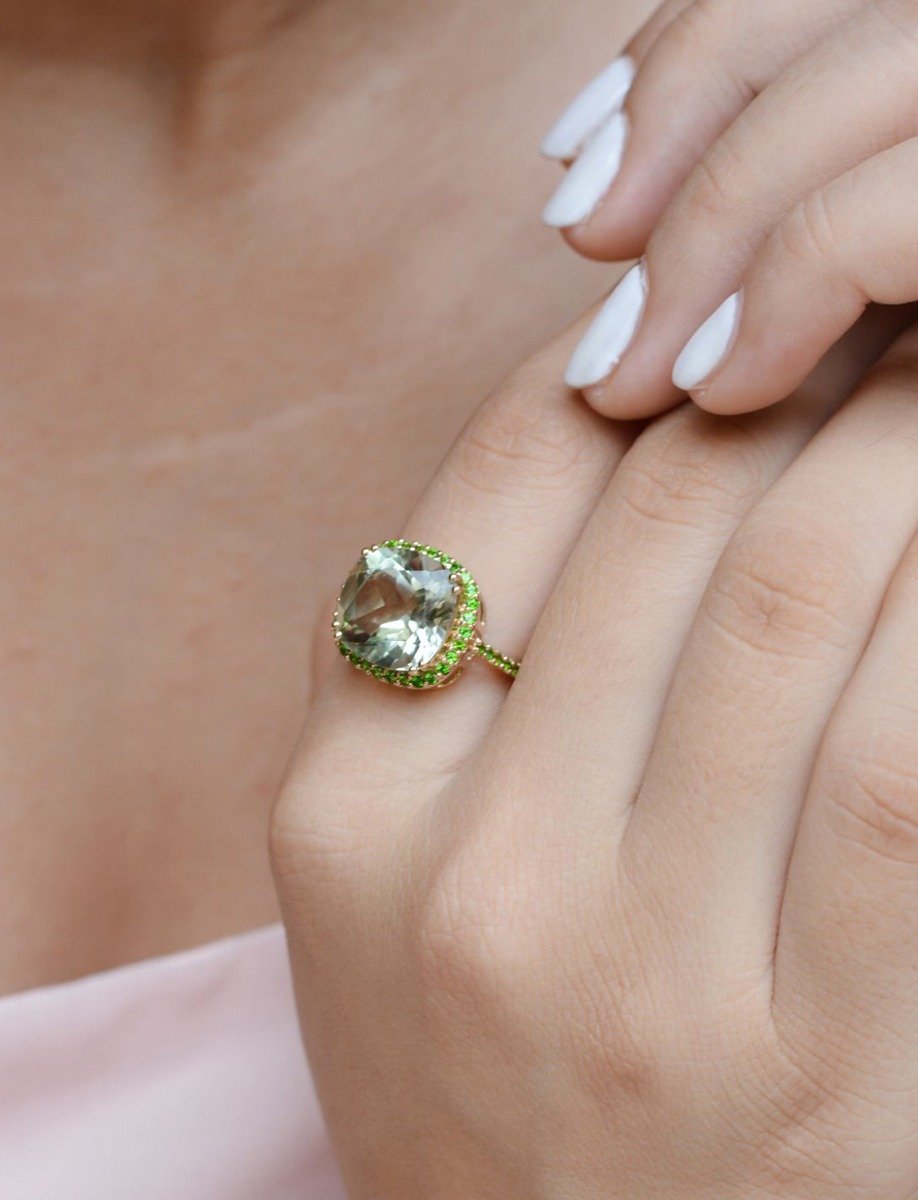 Tiramisu Solid 14k Yellow Gold Green Amethyst Ring (6.98 ct)