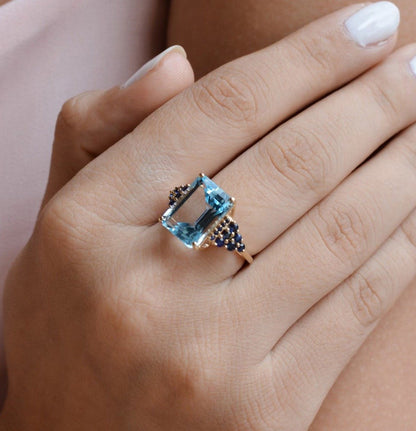 Tiramisu Solid 14k Yellow Gold Sky Blue Topaz Ring (8.95 ct)